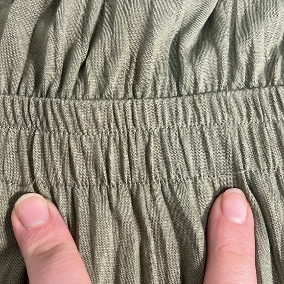 NWT Vince Scoop Neck Crinkle Tank Dress - Picture 11 of 11